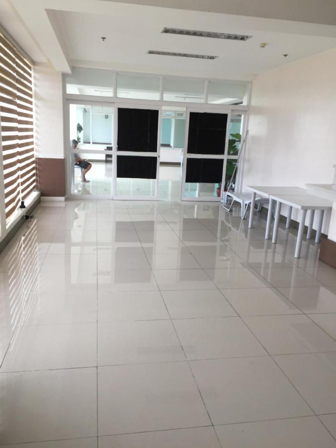 טגאיטאי Apartment At Tagaytay Prime Residences מראה חיצוני תמונה
