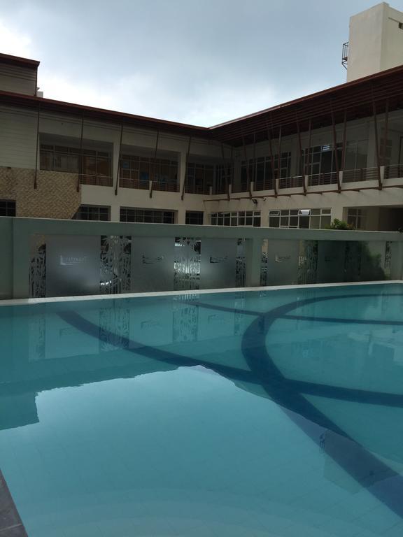 טגאיטאי Apartment At Tagaytay Prime Residences מראה חיצוני תמונה