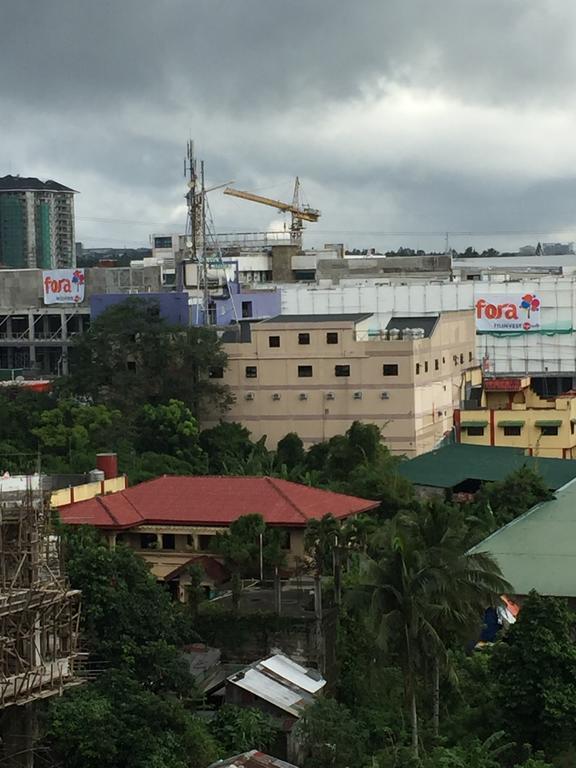 טגאיטאי Apartment At Tagaytay Prime Residences מראה חיצוני תמונה